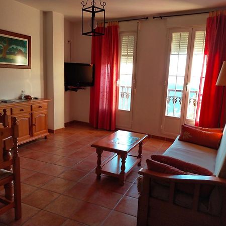 Apartamento Avenida Del Parque Cazorla Εξωτερικό φωτογραφία