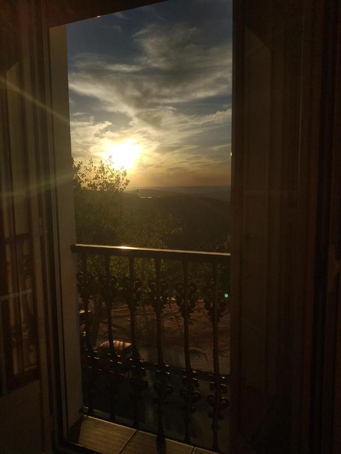 Apartamento Avenida Del Parque Cazorla Εξωτερικό φωτογραφία