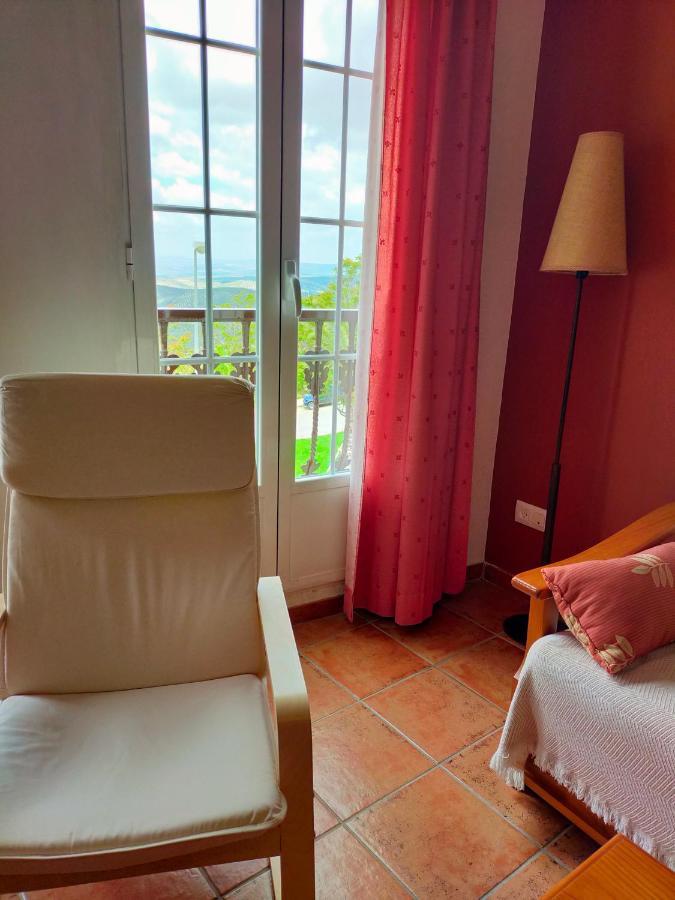 Apartamento Avenida Del Parque Cazorla Εξωτερικό φωτογραφία